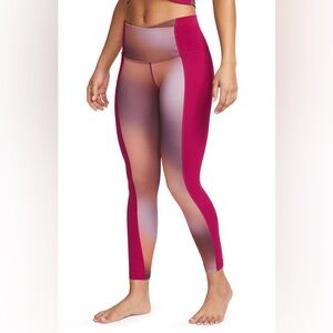 Nike Women's Colorblock Leggings